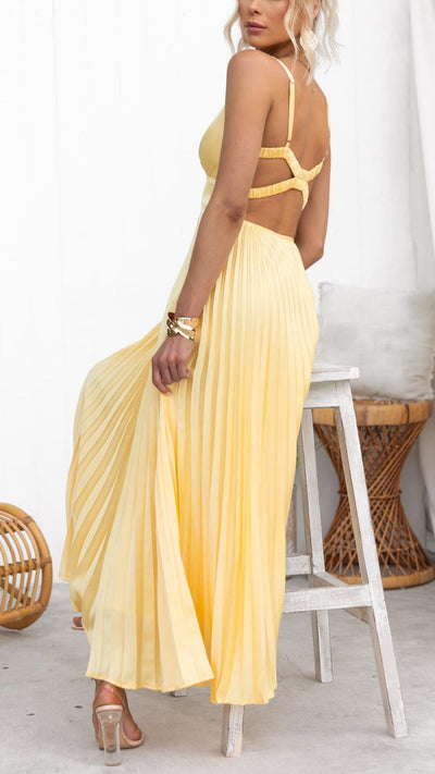 Esmea™ | Elegantes Faltendes Kleid